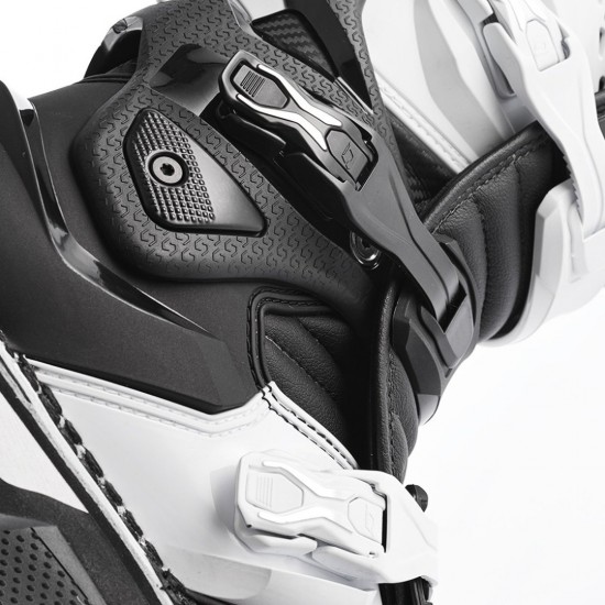 Botas Gaerne MX SG22 Black / White Botas Gaerne MX SG22 Black / White